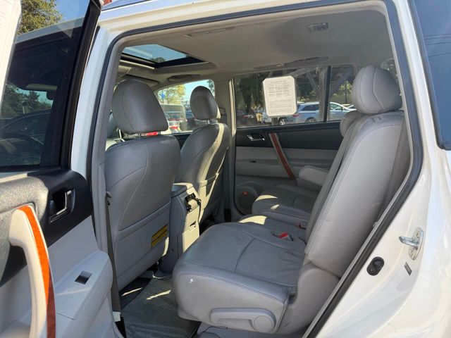 2010 Toyota Highlander Limited 4dr SUV - 22940434 - 2