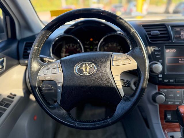 2010 Toyota Highlander Limited 4dr SUV - 22940434 - 5