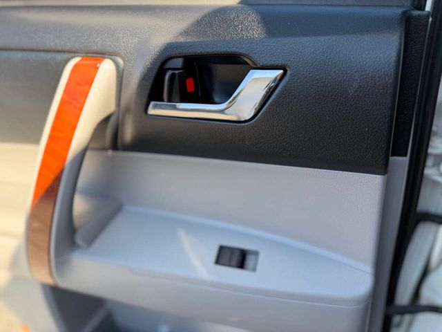 2010 Toyota Highlander Limited 4dr SUV - 22940434 - 7