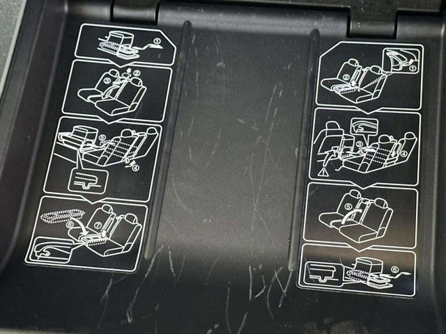 2010 Toyota Highlander Limited AWD 4dr SUV - 22940956 - 35