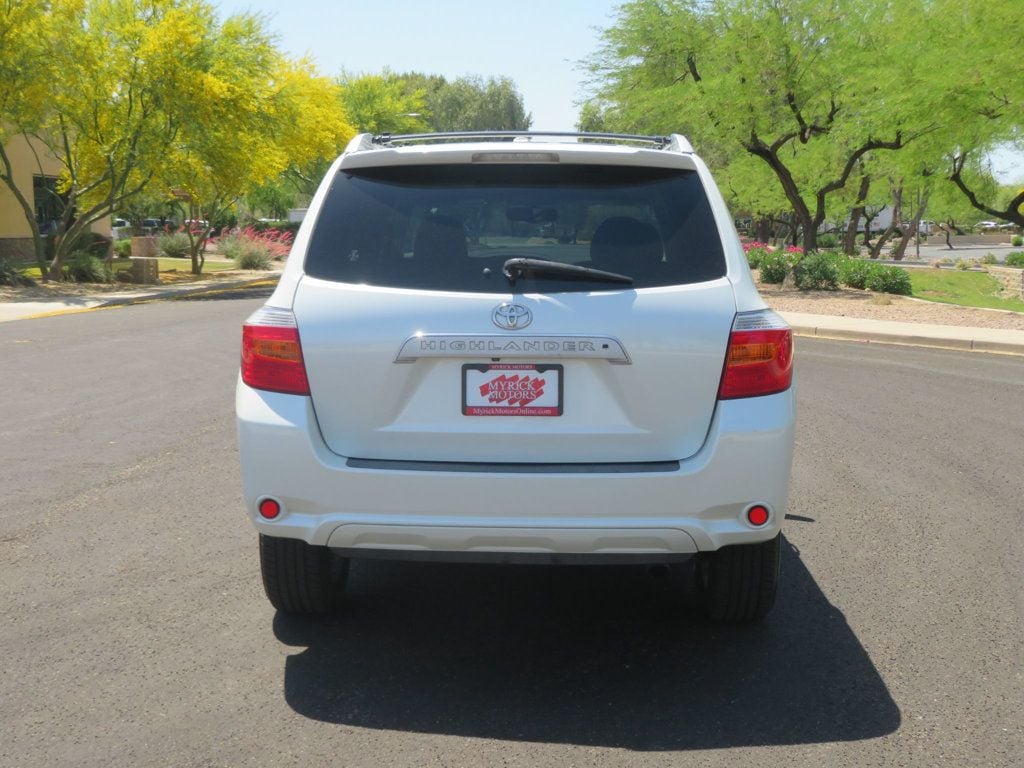 2010 Toyota Highlander LIMITED HIGHLANDER EXTRA CLEAN 2 OWNER 3RD ROW SEAT  - 22435483 - 11