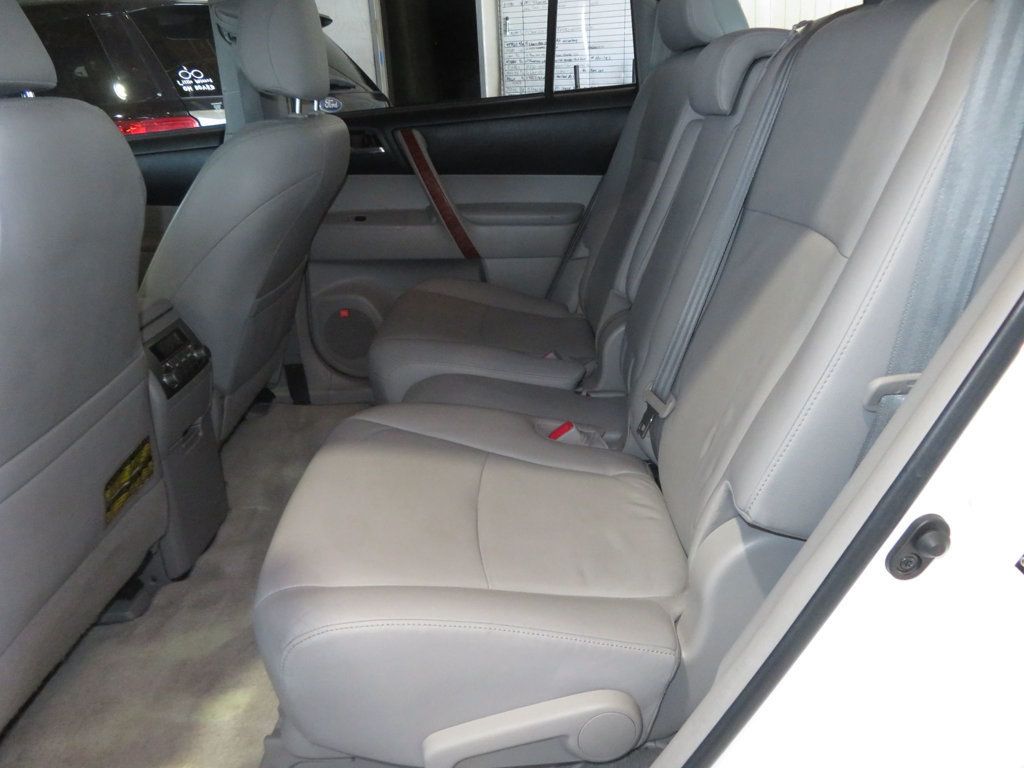 2010 Toyota Highlander LIMITED HIGHLANDER EXTRA CLEAN 2 OWNER 3RD ROW SEAT  - 22435483 - 23