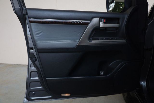 2010 Toyota Land Cruiser Crew Cab 176" WB XL 4WD - 23072898 - 13