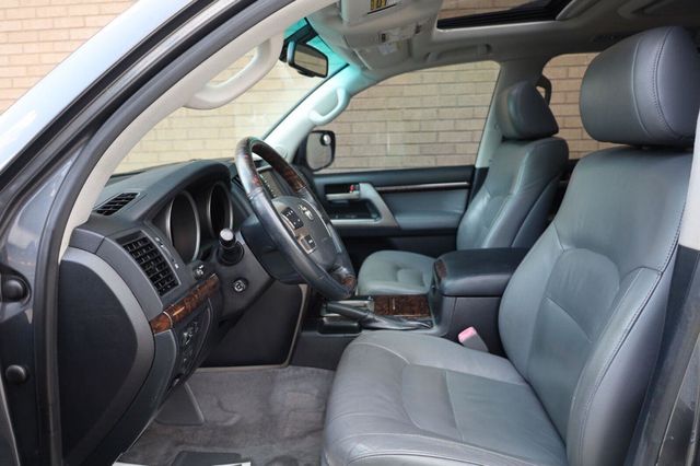 2010 Toyota Land Cruiser Crew Cab 176" WB XL 4WD - 23072898 - 16
