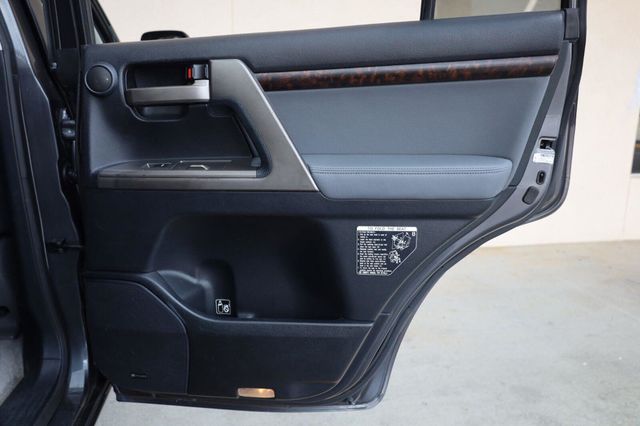 2010 Toyota Land Cruiser Crew Cab 176" WB XL 4WD - 23072898 - 23