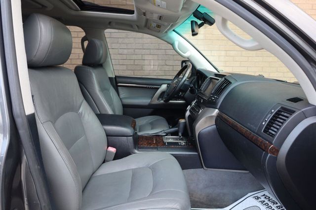 2010 Toyota Land Cruiser Crew Cab 176" WB XL 4WD - 23072898 - 28