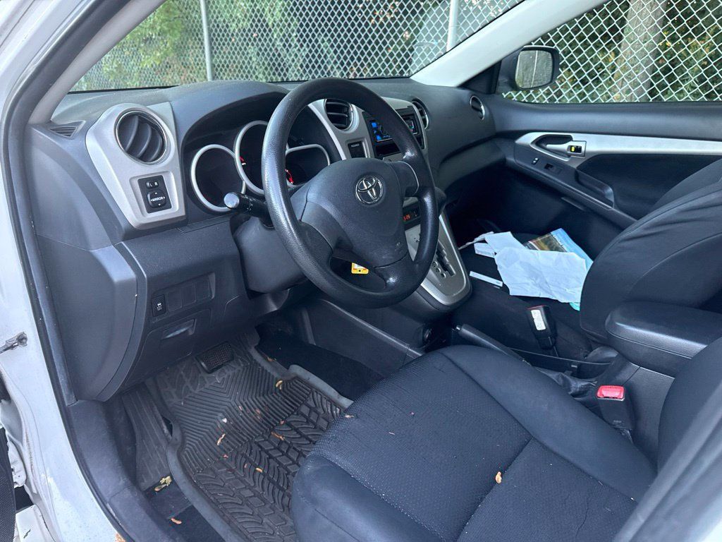 2010 Toyota Matrix 5dr Wagon Automatic FWD - 23096854 - 4