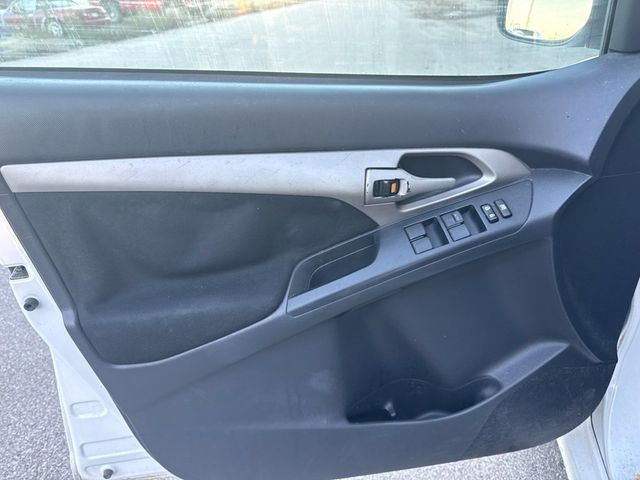 2010 Toyota Matrix 5dr Wagon Automatic FWD - 23096854 - 6