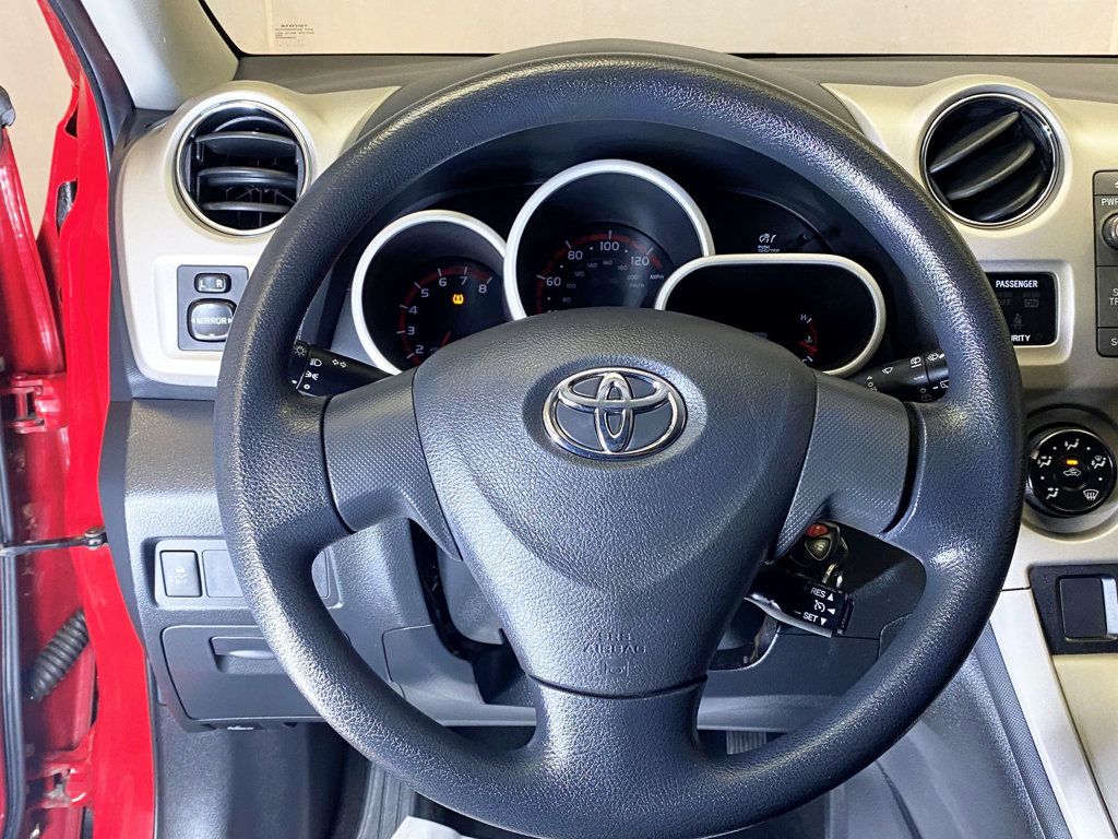2010 Toyota Corolla Matrix L 4WD photo 20