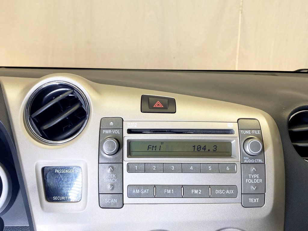 2010 Toyota Corolla Matrix L 4WD photo 25