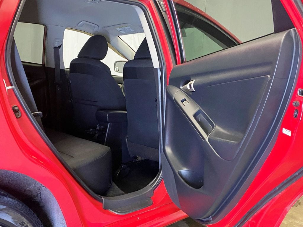 2010 Toyota Corolla Matrix L 4WD photo 35