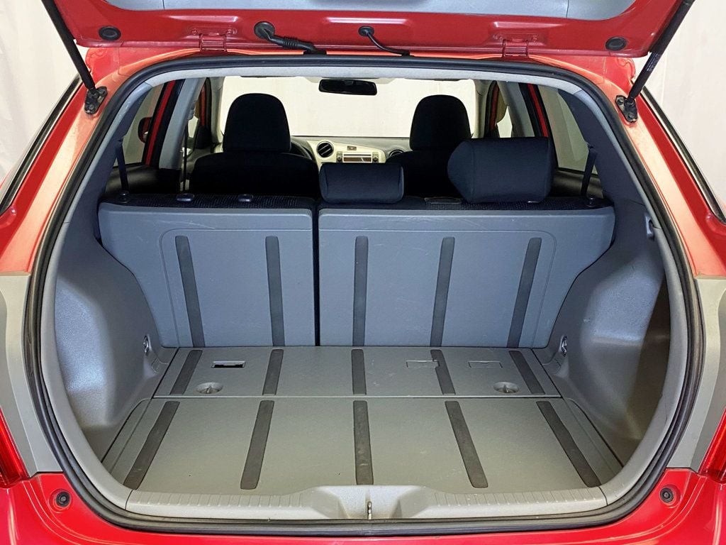 2010 Toyota Corolla Matrix L 4WD photo 41