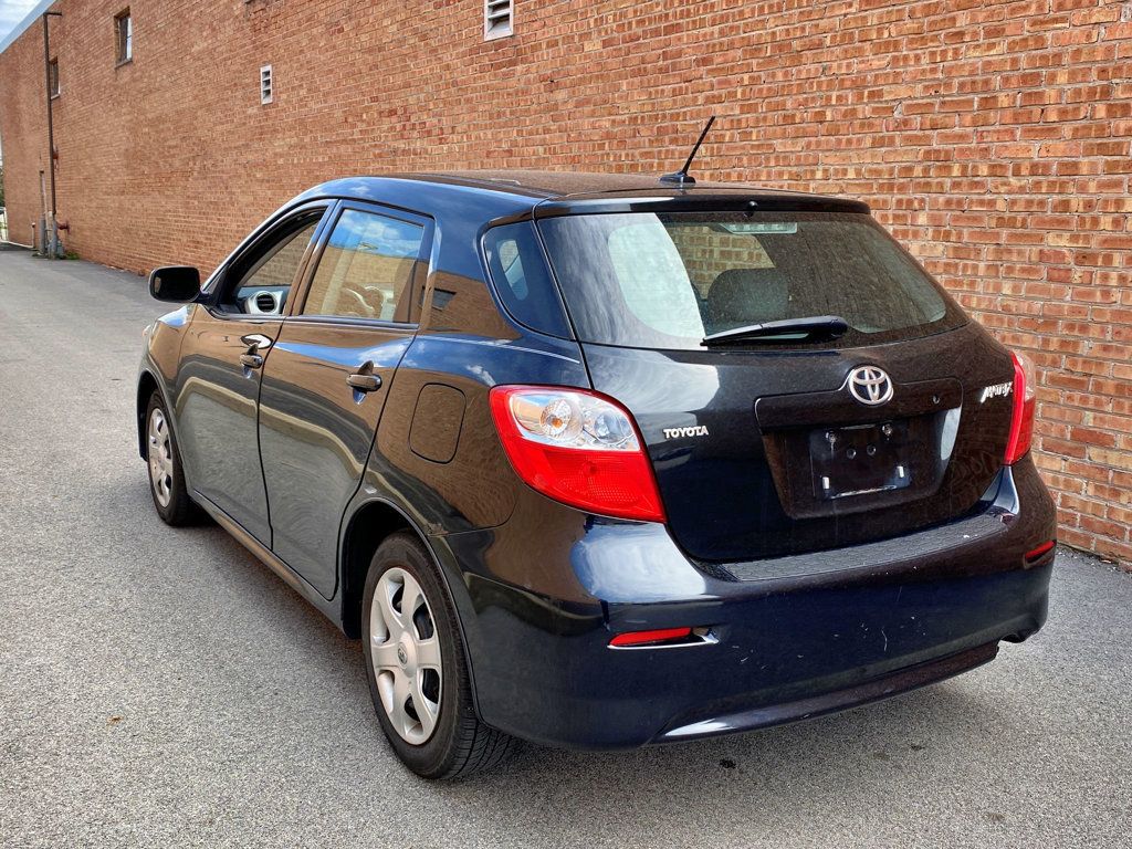 2010 Toyota Matrix Base Trim - 23010963 - 1