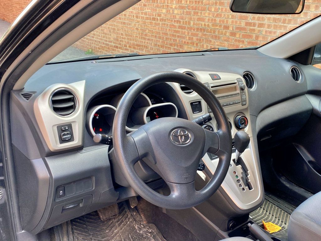 2010 Toyota Matrix Base Trim - 23010963 - 6