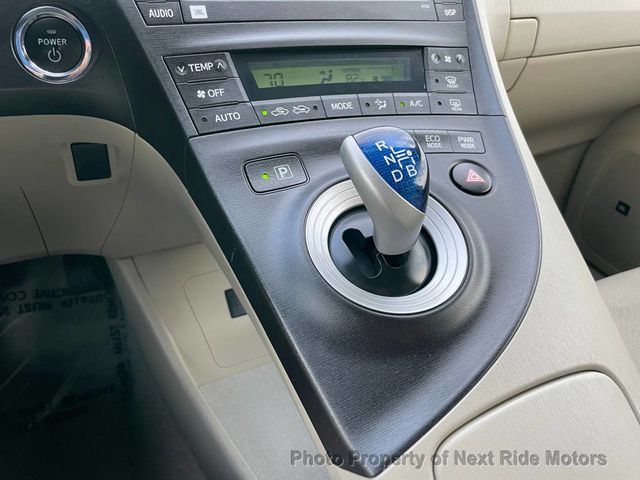 2010 Toyota Prius 2010 TOYOTA PRIUS HYBRID III 4D HATCHBACK LOW MILES 615-730-9991 - 23037847 - 18