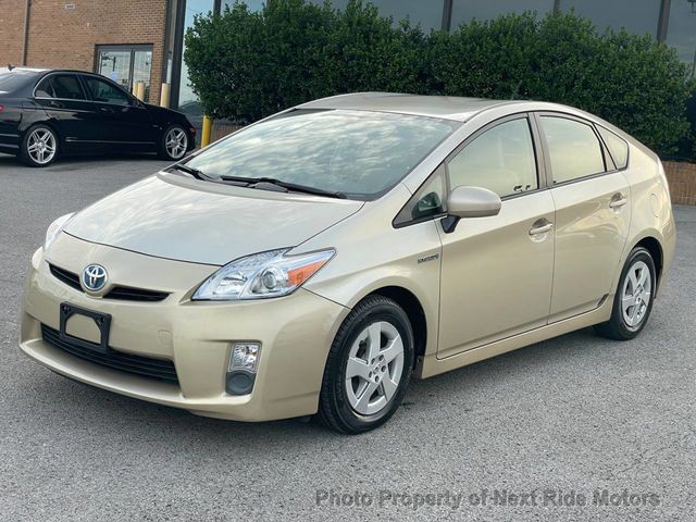 2010 Toyota Prius 2010 TOYOTA PRIUS HYBRID III 4D HATCHBACK LOW MILES 615-730-9991 - 23037847 - 2