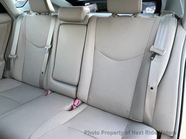 2010 Toyota Prius 2010 TOYOTA PRIUS IV LEATHER NAV LOW-MILES 615-730-9991 - 22805110 - 17