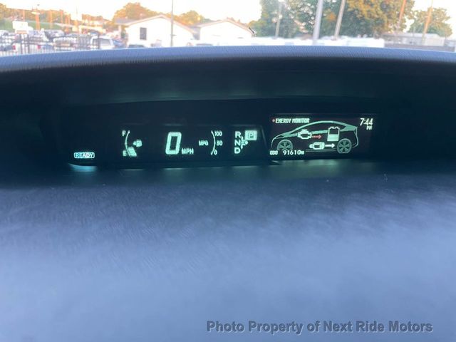 2010 Toyota Prius 2010 TOYOTA PRIUS IV LEATHER NAV LOW-MILES 615-730-9991 - 22805110 - 19