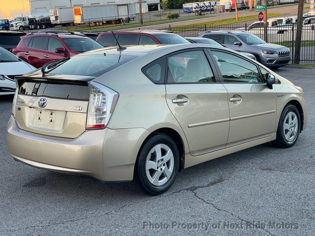 2010 Toyota Prius 2010 TOYOTA PRIUS IV LEATHER NAV LOW-MILES 615-730-9991 - 22805110 - 5