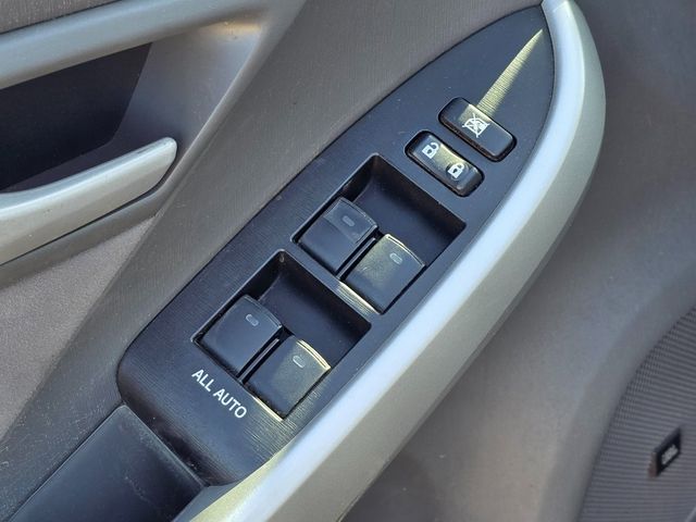 2010 Toyota Prius 5dr Hatchback I - 22945803 - 22