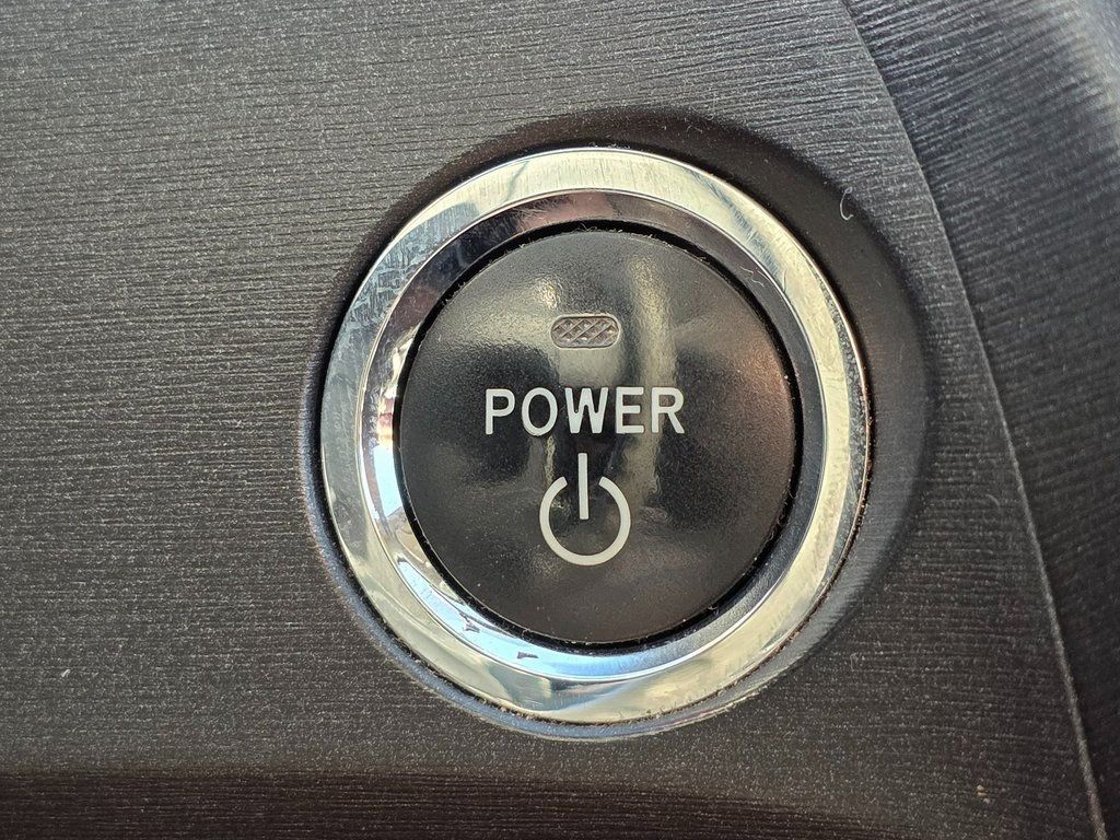 2010 Toyota Prius 5dr Hatchback I - 22945803 - 33