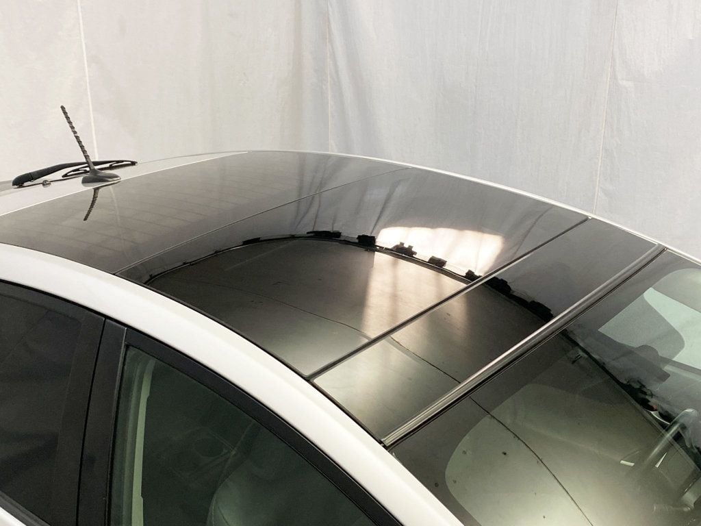 2010 Toyota Prius 5dr Hatchback II - 22973706 - 14