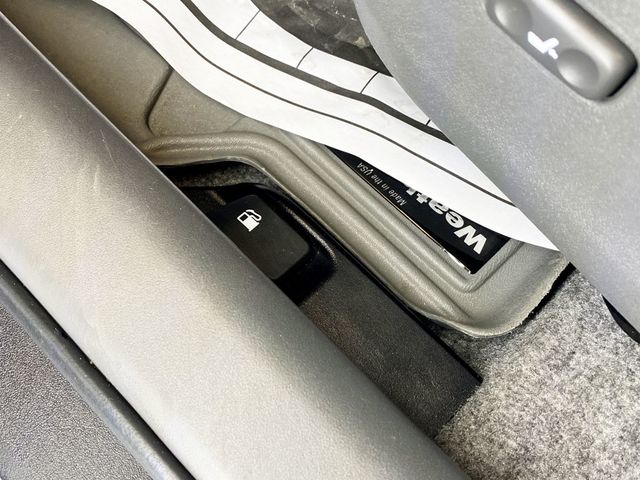 2010 Toyota Prius 5dr Hatchback II - 22973706 - 21