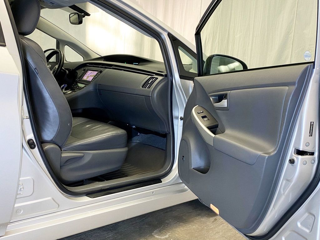 2010 Toyota Prius 5dr Hatchback II - 22973706 - 40