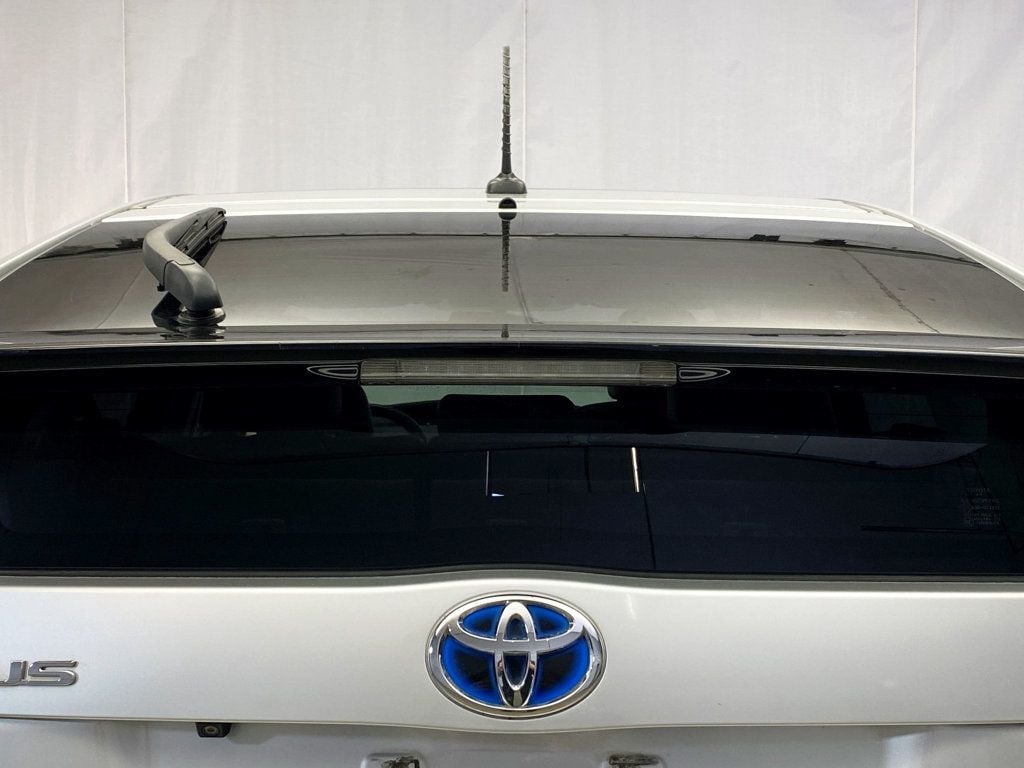 2010 Toyota Prius 5dr Hatchback II - 22973706 - 6