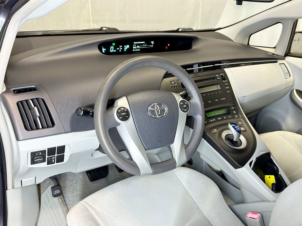 2010 Toyota Prius 5dr Hatchback II - 23065902 - 20