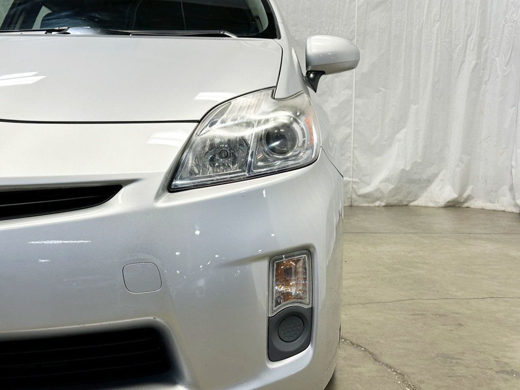 2010 Toyota Prius 5dr Hatchback II - 23097676 - 4