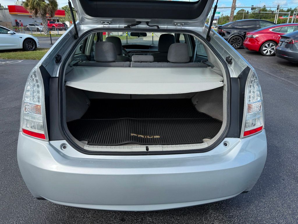 2010 Toyota Prius 5dr Hatchback II - 22903078 - 21
