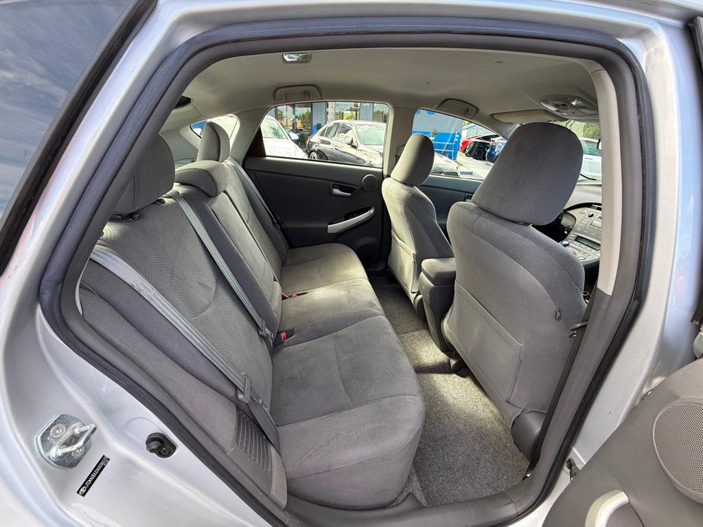 2010 Toyota Prius 5dr Hatchback II - 22903078 - 23