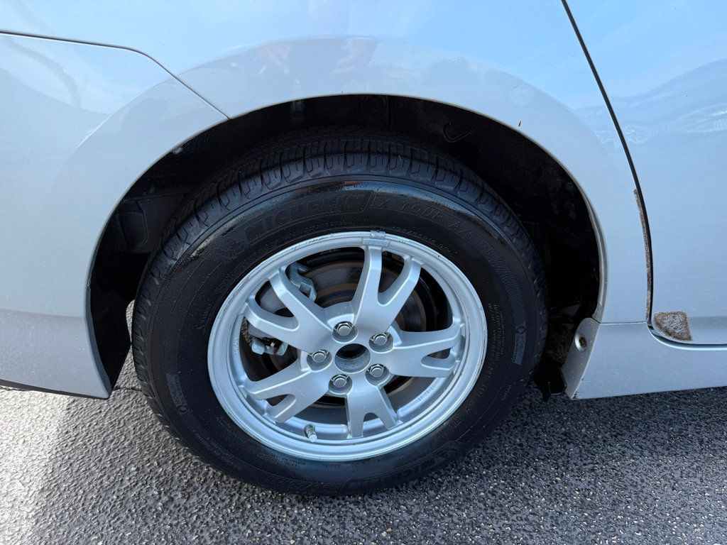 2010 Toyota Prius 5dr Hatchback II - 22903078 - 30