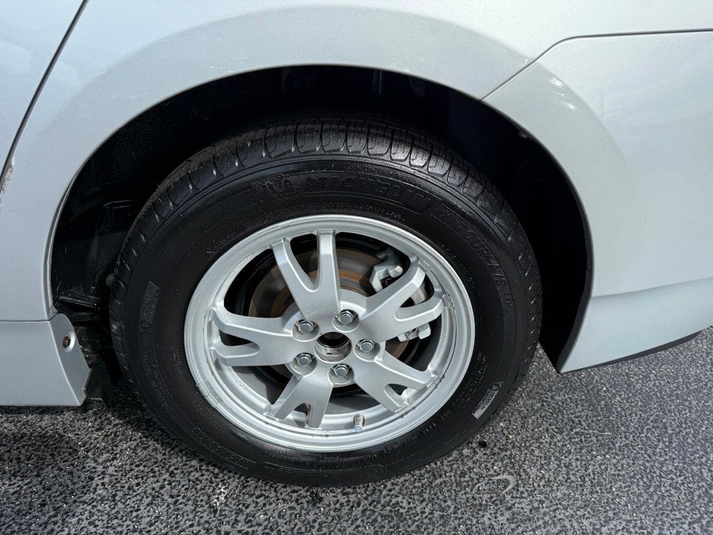 2010 Toyota Prius 5dr Hatchback II - 22903078 - 31