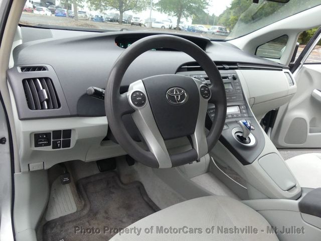 2010 Toyota Prius 5dr Hatchback II - 23079688 - 25