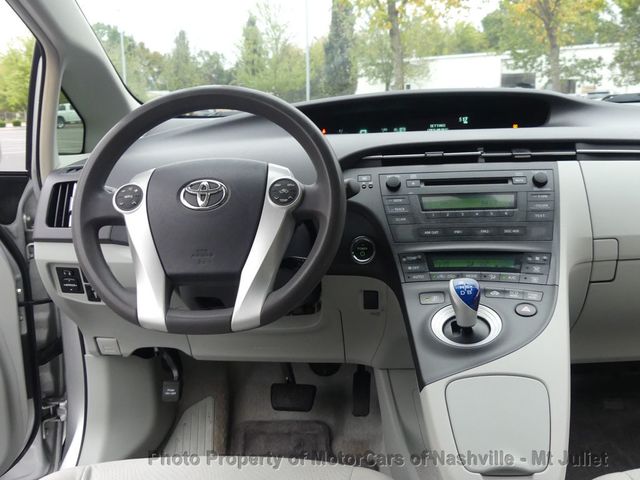 2010 Toyota Prius 5dr Hatchback II - 23079688 - 28
