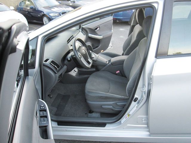 2010 Toyota Prius 5dr Hatchback III - 22173749 - 16