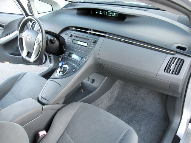 2010 Toyota Prius 5dr Hatchback III - 22173749 - 22