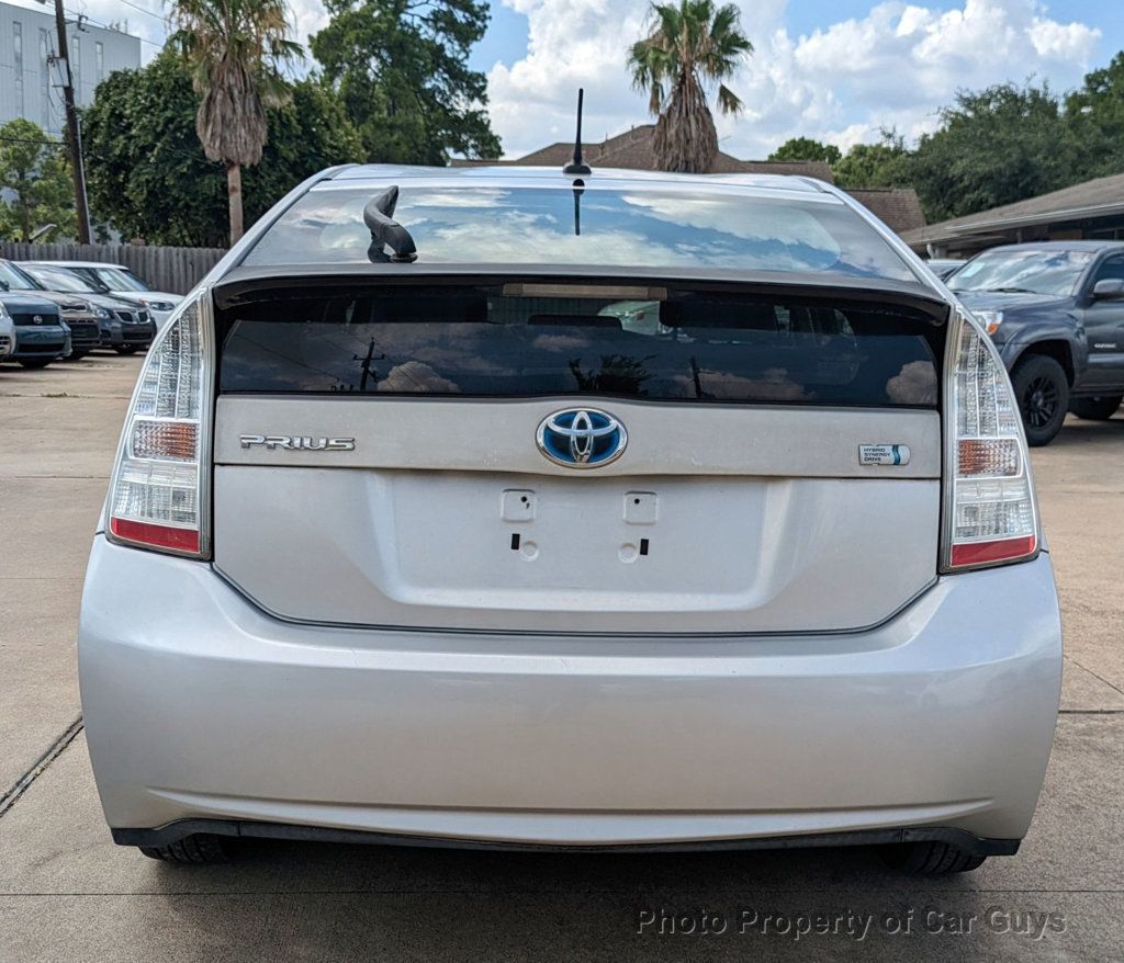 2010 Toyota Prius 5dr Hatchback III - 22047515 - 7