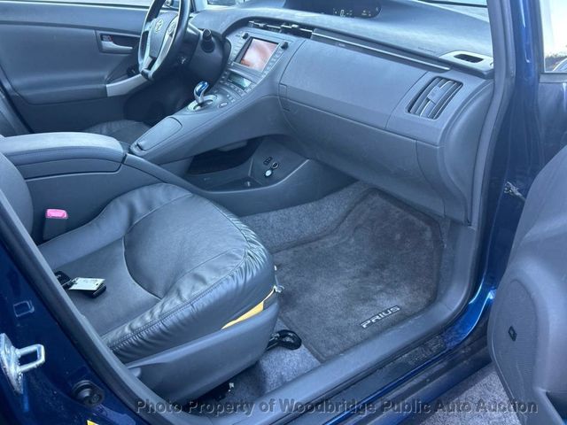 2010 Toyota Prius 5dr Hatchback IV - 22935772 - 10