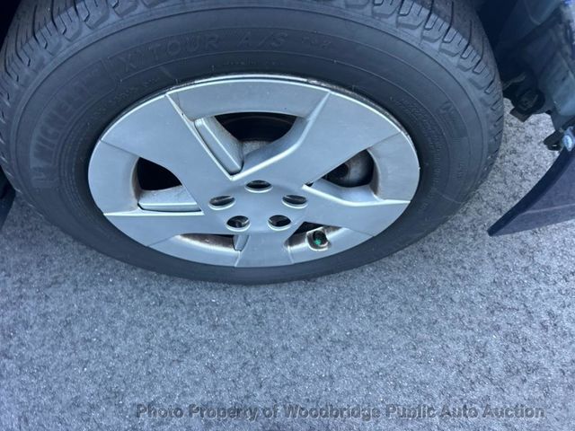 2010 Toyota Prius 5dr Hatchback IV - 22935772 - 12