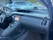 2010 Toyota Prius 5dr Hatchback IV - 22935772 - 4