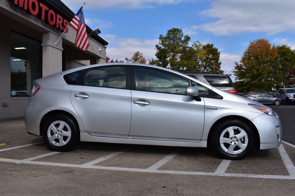 2010 Toyota Prius 5dr Hatchback IV - 22647875 - 5