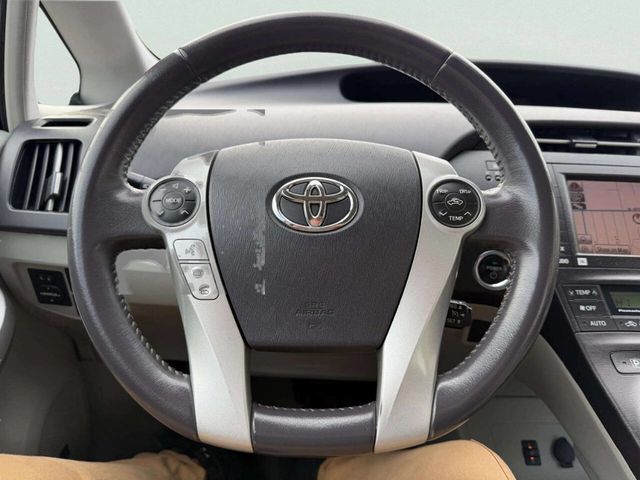 2010 Toyota Prius 5dr Hatchback IV - 22971672 - 24
