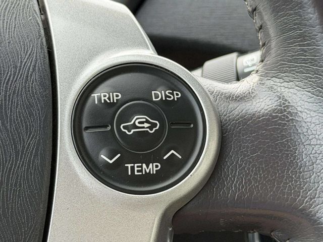 2010 Toyota Prius 5dr Hatchback IV - 22971672 - 25