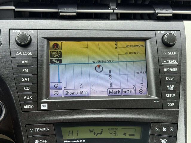 2010 Toyota Prius 5dr Hatchback IV - 22971672 - 32