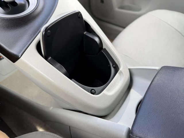 2010 Toyota Prius 5dr Hatchback IV - 22971672 - 35