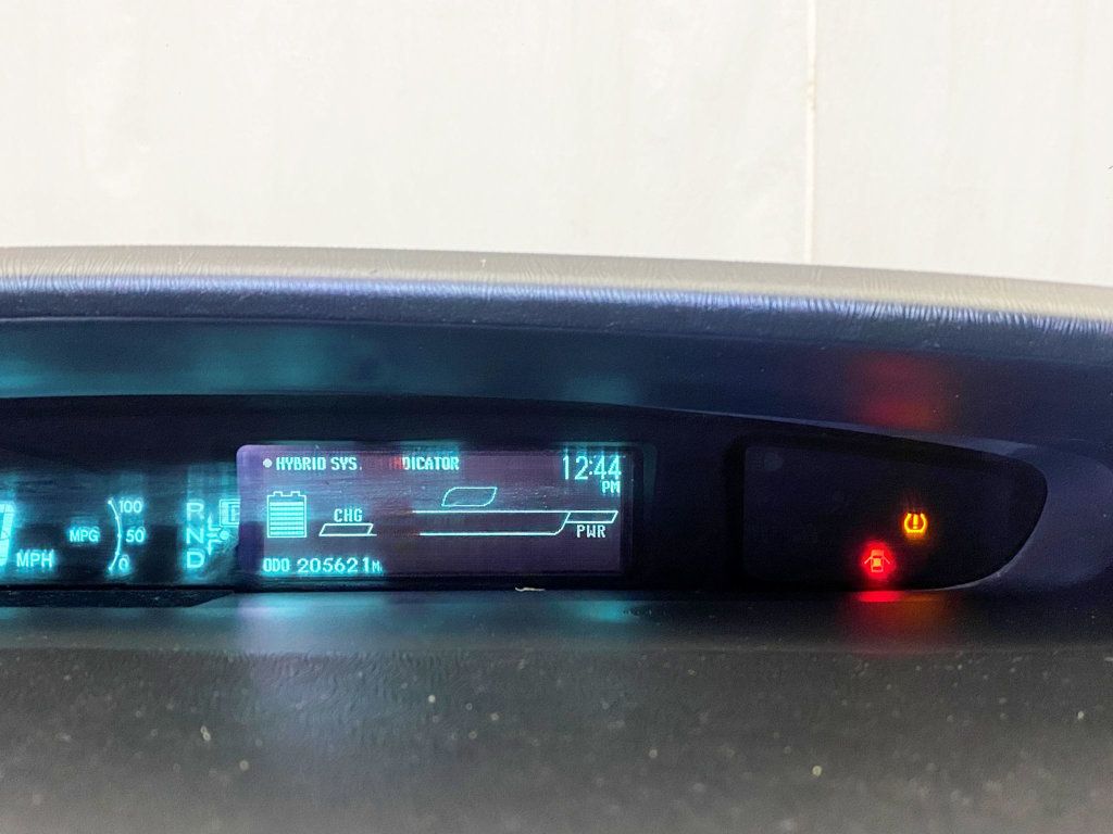 2010 Toyota Prius 5dr Hatchback IV - 22946609 - 31