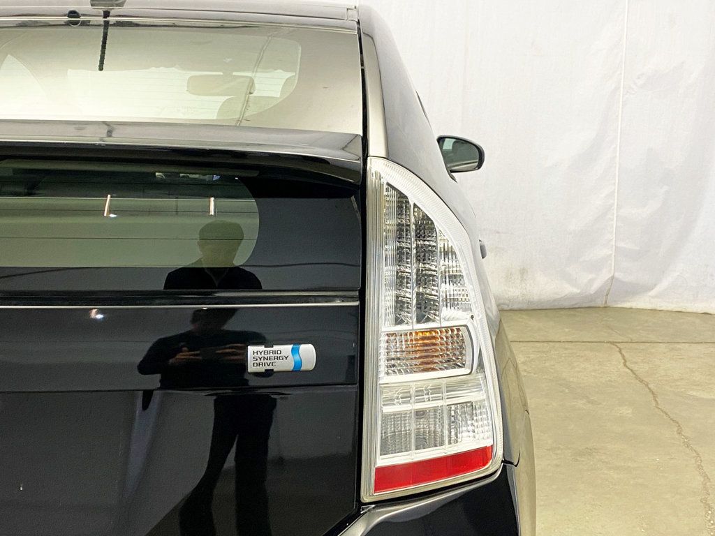 2010 Toyota Prius 5dr Hatchback IV - 22946609 - 7